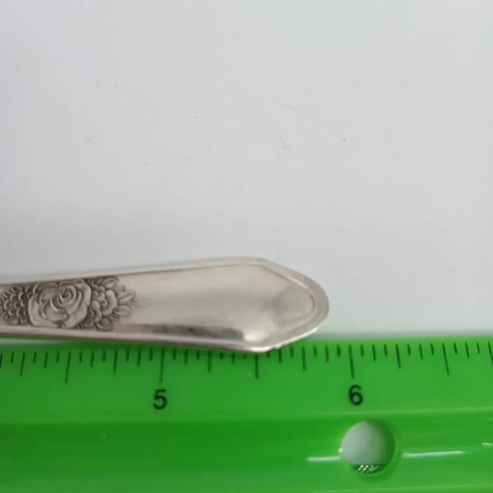 8X Tsp Vtg Manor Plate Triple Rose Rosedale Teaspoons Silverplate